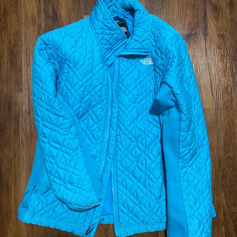Teal women’s north face medium jacket